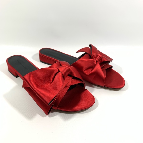 Rebecca Minkoff Shoes - Rebecca Minkoff slip on shoes
